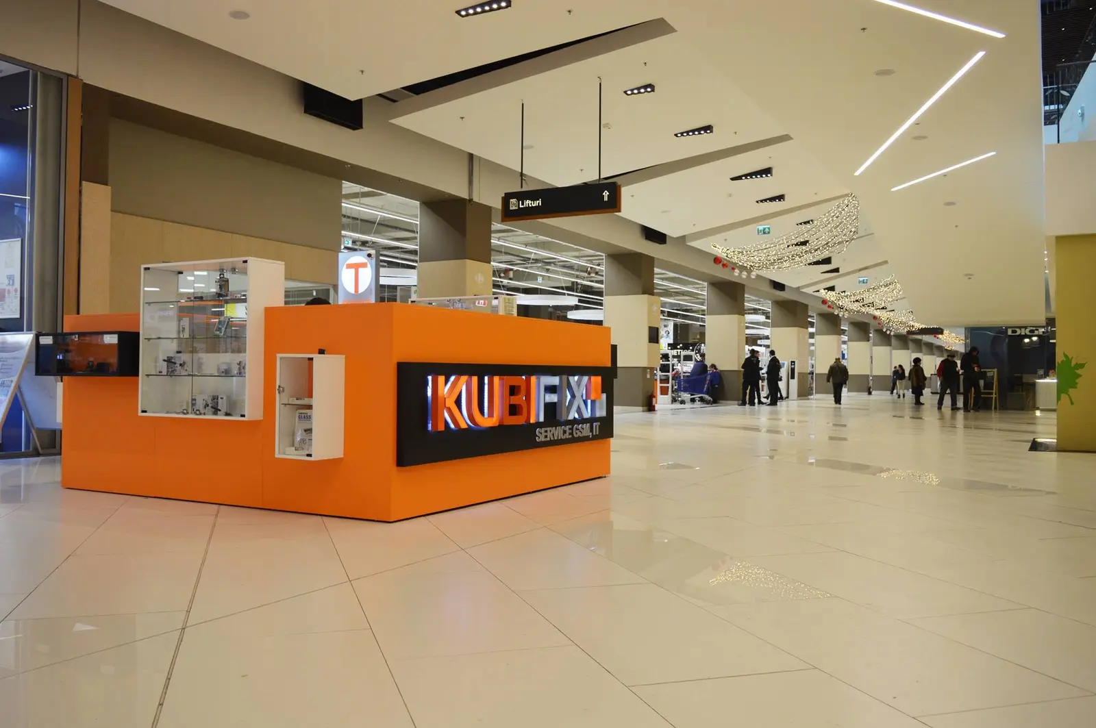 Standul Kubifix din ParkLake Shopping Center, nivelul -2
